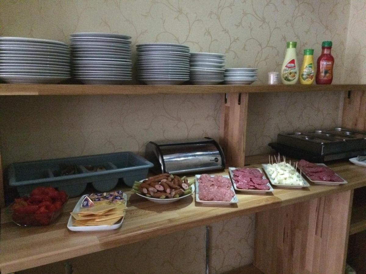Rhc Royal Hotel Oradea Buitenkant foto