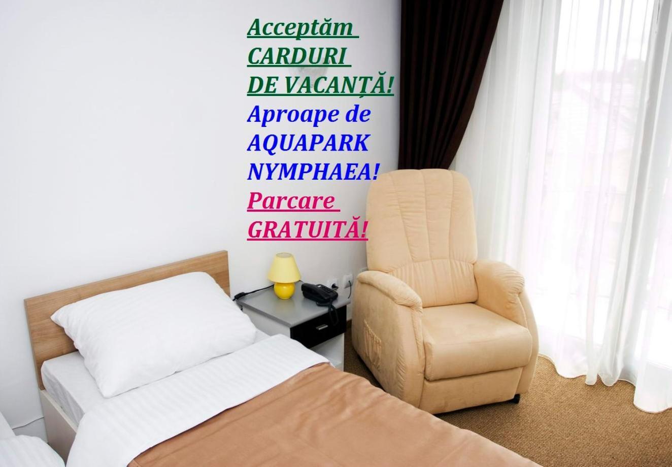 Rhc Royal Hotel Oradea Buitenkant foto